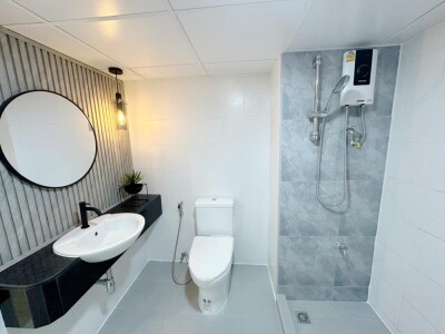 ซิตี้ วิลล่า / ชั้น3 ( ตึกมี 9 ชั้น ) วิวไม่บังตึก โปร่ง โล่งสบาย