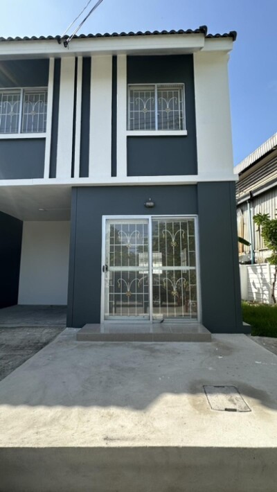 บ้านพฤกษา 73 ถ.เศรษฐกิจ พระราม 2 / 📌 ขนาด 32.9 ตร.ว.