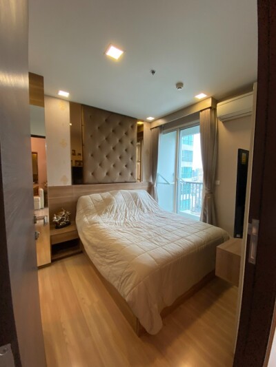 ริทึ่ม สาทร / Rhythm Sathorn