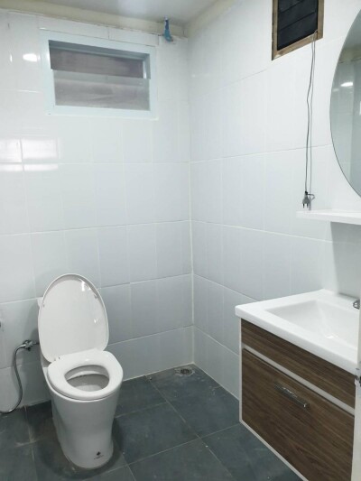 โกดัง พร้อมออฟฟิต 2 ชั้น ทำเลดี-9