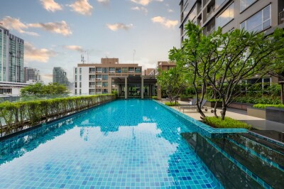 ไฮฟ์ ตากสิน /  50 ตารางเมตร ชั้น 19-15