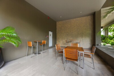 ไฮฟ์ ตากสิน /  50 ตารางเมตร ชั้น 19-19