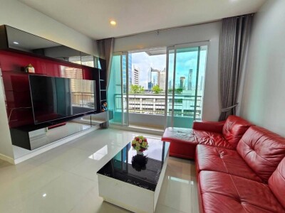 เซอร์เคิล คอนโดมิเนียม / Circle Condominium