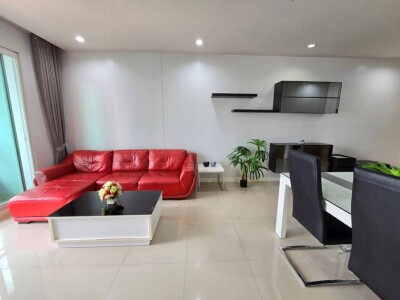 เซอร์เคิล คอนโดมิเนียม / Circle Condominium
