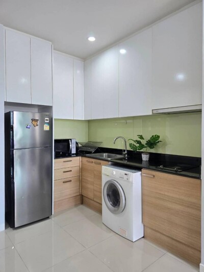เซอร์เคิล คอนโดมิเนียม / Circle Condominium