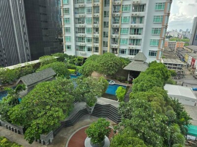 เซอร์เคิล คอนโดมิเนียม / Circle Condominium