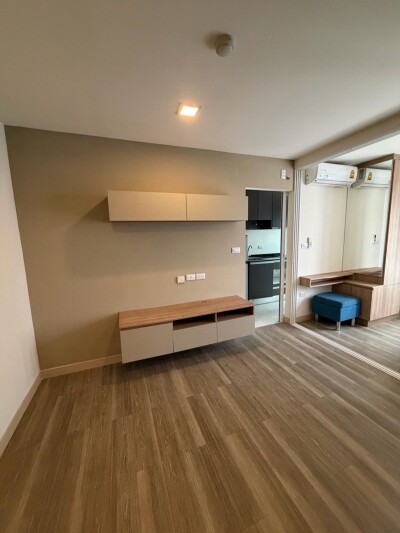 โมนีค สุขุมวิท 64 / Moniiq Sukhumvit 64