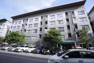 พลัมคอนโด ลาดพร้าว 101 /  23 ตร.ม รีโนเวทใหม่ แถมเฟอร์นิเจอร์