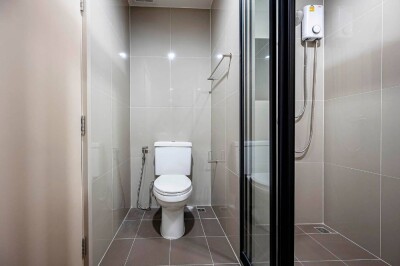 เดอะ เบส เพชรบุรี - ทองหล่อ / THE BASE Phetchaburi - Thonglor