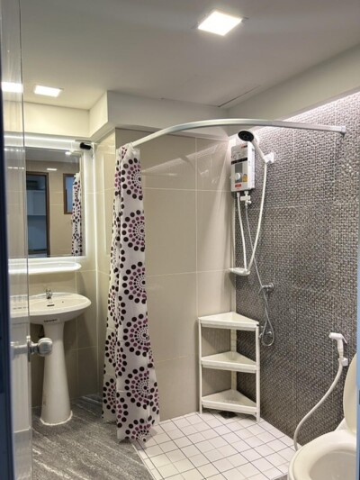 สิริ ศรีลาซาล / SIRI Sri-Lasalle-6