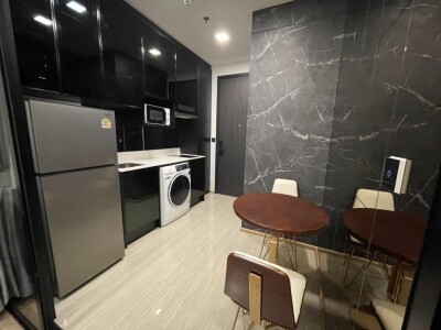 โนเบิล อราวน์ อารีย์ / Noble Around Ari-9