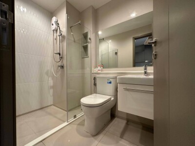 ไลฟ์ อโศก ไฮป์ / Life Asoke Hype-9