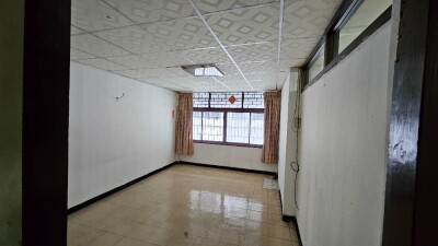 เช่าแยกชั้น เหมาะเปิดธุรกิจ 200 เมตร จาก MRT วัดมังกร-13