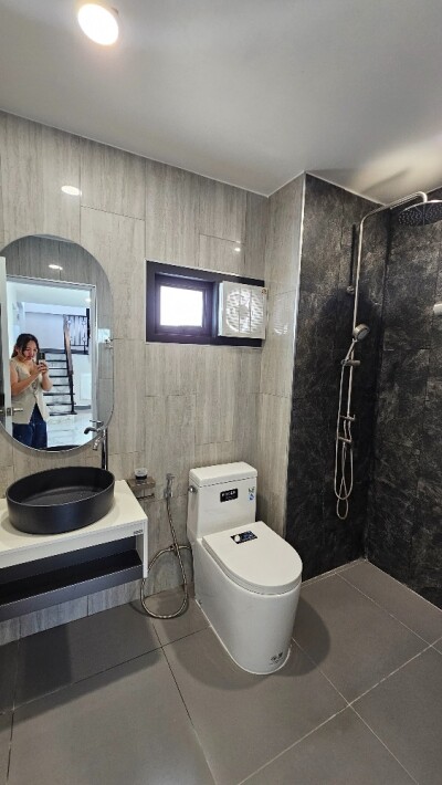 บ้านเดี่ยวรีโนเวทใหม่ทั้งหลัง ติดรถไฟฟ้า ซ.รามอินทรา 60  อนุญาตเลี้ยงสัตว์-17