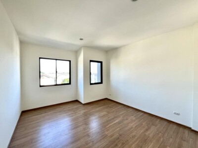 ให้เช่า โฮมออฟฟิต 4 ชั้น บ้านกลางเมือง ดิอิดิชั่น บางนา - วงแหวน by AP บ้านใหม่ ทำเลดี-9