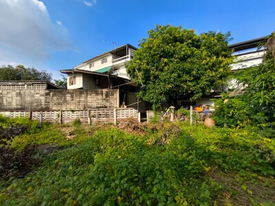 ให้เช่าที่ดินติดทางลงรถไฟฟ้าบีทีเอสศรีนครินทร์สายสีเขียว-2