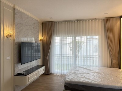 โกลเด้น นีโอ สุขุมวิท - ลาซาล