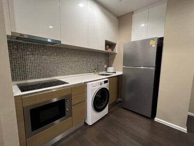 เดอะ เซนต์ เรสสิเด้นเซส / 54 ตรม. ชั้น 28 ตึก B-6