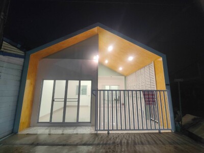 บ้านติดถนนเมน ค้าขายได้ หลังมุม มีที่จอดรถเยอะ บ้านรีโนเวทสวย-2