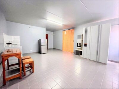 ป๊อบปูล่า คอนโด / Popular Condo-2