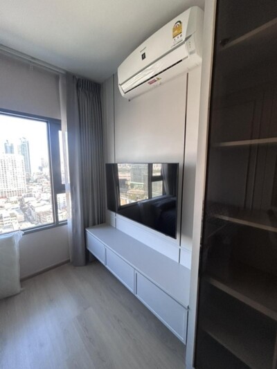 ไลฟ์ พระราม 4 - อโศก / 🛌 1 ห้องนอนพร้อมเฟอร์นิเจอร์ครบชุด-6