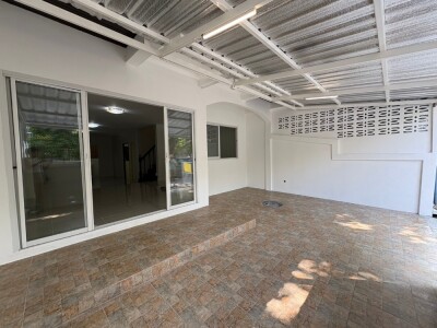 อัพเดตล่าสุด 7/3/2568 :ทาวน์โฮม หมู่บ้านสรัลพร ถนนเลียบคลองภาษีเจริญฝั่งเหนือ ซอย 32 แขวงหนองแขม เขตหนองแขม กทม รีโนเวทท-3