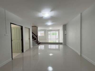 อัพเดตล่าสุด 7/3/2568 :ทาวน์โฮม หมู่บ้านสรัลพร ถนนเลียบคลองภาษีเจริญฝั่งเหนือ ซอย 32 แขวงหนองแขม เขตหนองแขม กทม รีโนเวทท-7