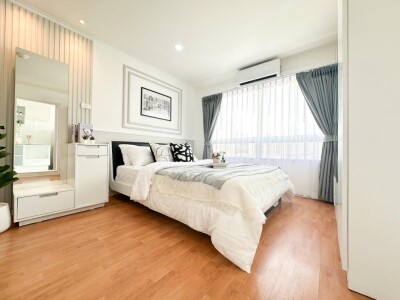 ลุมพินี วิลล์ ศูนย์วัฒนธรรม / 30 ตรม. ชั้น 8  ตึก D1-5