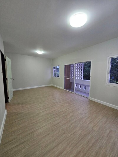 อัพเดตล่าสุด 7/3/2568 :ทาวน์โฮม หมู่บ้านสรัลพร ถนนเลียบคลองภาษีเจริญฝั่งเหนือ ซอย 32 แขวงหนองแขม เขตหนองแขม กทม รีโนเวทท-22