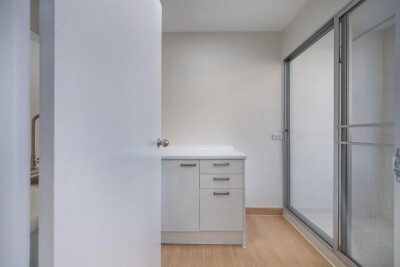 ลุมพินี เซ็นเตอร์ แฮปปี้แลนด์ เฟส 1-4 / ห้องขนาด 35.61 ตรม. ชั้น 7 ตึก E1-11