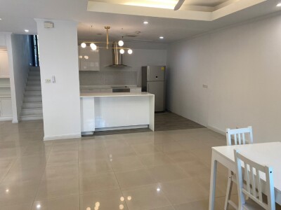 ดนิชาการ์เด้น คอนโดมิเนียม / 230 ตร.ม.*-6