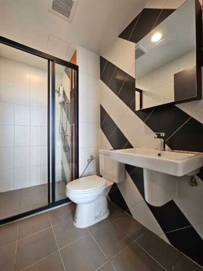 เดอะ เบส สะพานใหม่ / The Base Saphanmai-11