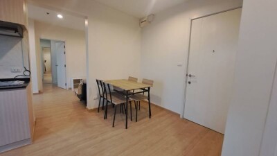 พลัมคอนโด เซ็นทรัล สเตชั่น / 48.78 ตรม  ชั้น 14-5