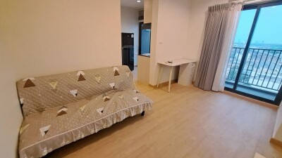 พลัมคอนโด เซ็นทรัล สเตชั่น / 48.78 ตรม  ชั้น 14-1