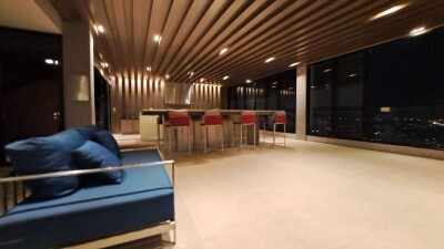 พลัมคอนโด เซ็นทรัล สเตชั่น / 48.78 ตรม  ชั้น 14-14