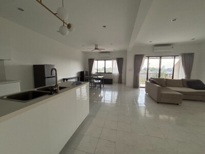 ดนิชาการ์เด้น คอนโดมิเนียม / 270 ตร.ม.-1