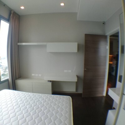 คิว อโศก / 45 ตร.ม. ชั้น 34-12