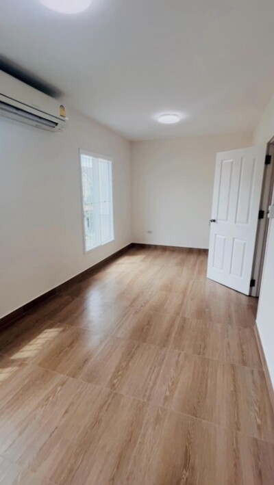 รังสิต ลำลูกกา ปทุมธานี คลองหลวง / 📐 เนื้อที่ 19.1 ตร.วา | 3 ห้องนอน | 2 ห้องน้ำ | 1 ที่จอดรถ-6