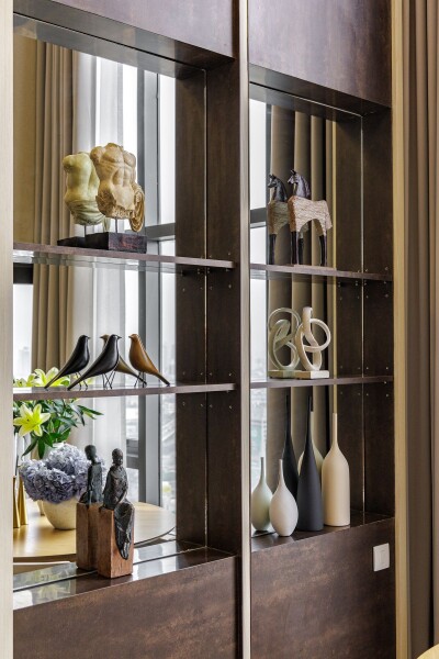 ไลฟ์ พระราม 4 - อโศก / 52 ตารางเมตร ชั้น 34-14