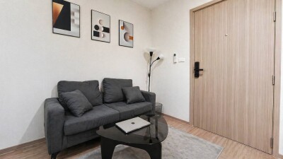 โคส รัชดา 7 / KLOS Ratchada 7-1