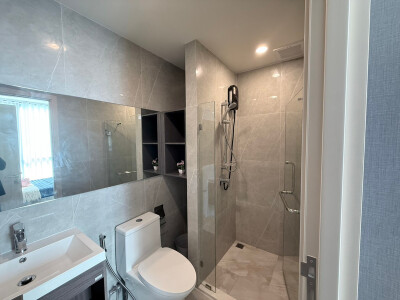 โนเบิล นิว ดิสทริค อาร์ไนน์ / Noble Nue District R9-5