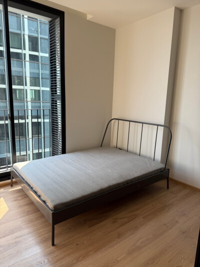 โนเบิล อราวน์ อารีย์ / Noble Around Ari