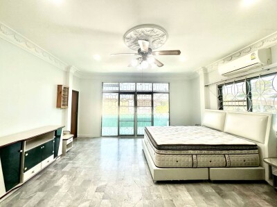 🏡 บ้านให้เช่า สุดหรู บนถนนราชพฤกษ์ / 🛏 7 ห้องนอน 🛁 5 ห้องน้ำ