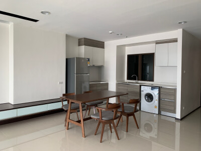 เซ็นทรัลซิตี้ บางนา อีสทาวเวอร์ / Central City East Tower