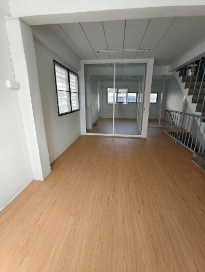 อัพเดทล่าสุด 6/12/2568 : 🏡 ให้เช่า อาคารพาณิชย์ หลังหัวมุม ซอยเทพารักษ์ 78 (โกสิน)