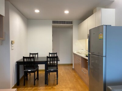 เรสซิเดนซ์ 52 / Residence 52