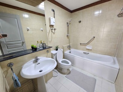 เดอะ วอเตอร์ฟอร์ด ไดมอนด์ สุขุมวิท 30/1 / The Waterford Diamond Sukhumvit 30/1