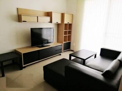 วิลล่า สาทร / Villa Sathorn
