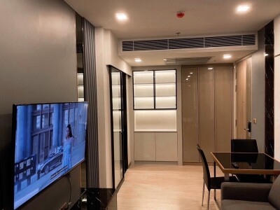 วัน ไนน์ ไฟว์ อโศก - พระราม 9 / One9Five Asoke - Rama 9 (oneninefive , one nine five)