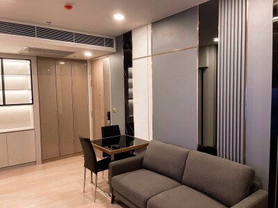 วัน ไนน์ ไฟว์ อโศก - พระราม 9 / One9Five Asoke - Rama 9 (oneninefive , one nine five)